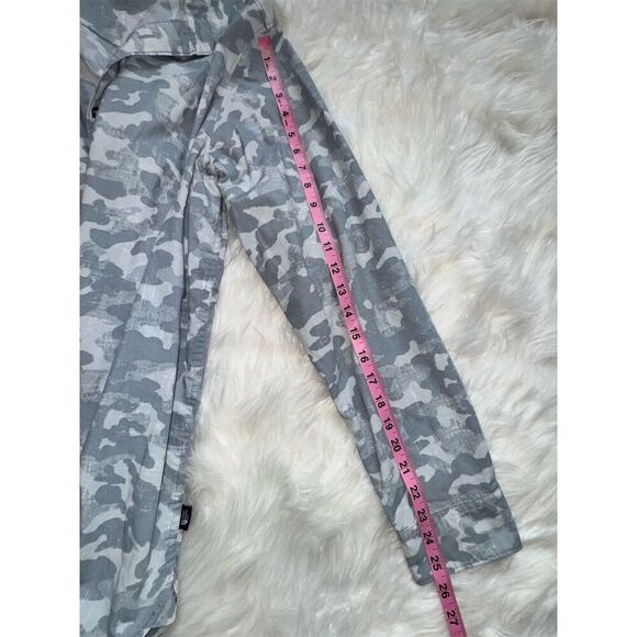 The North Face Men's Military Army Hiking Camo Print Button-Up Shirt Gray Size L - Picture 7 of 8